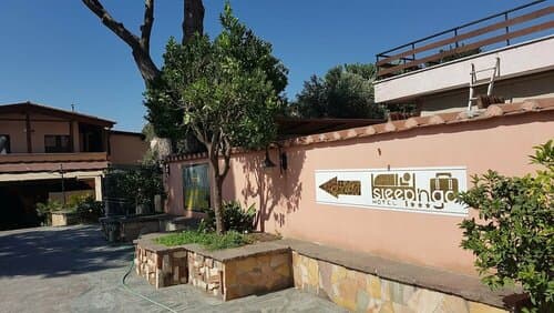 Внешний вид отеля Sleep and go Hotel в Фьюмичино