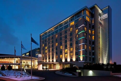 Внешний вид отеля Four Points by Sheraton Levis Convention Centre в Леви