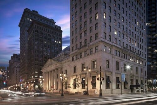 Внешний вид отеля The Ritz-Carlton, Philadelphia в Филадельфии
