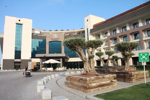 Внешний вид отеля DoubleTree by Hilton Antalya Kemer