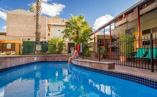 Внешний вид отеля Stay at Alice Springs в Алис-Спрингс