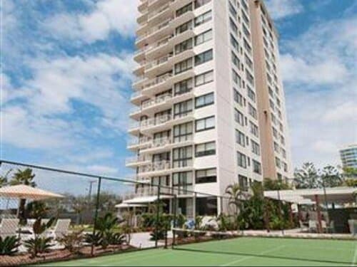 Внешний вид отеля Boulevard Towers в Голд-Косте