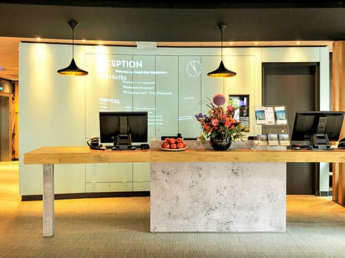 Внешний вид отеля Ibis Rotterdam City Centre в Роттердаме