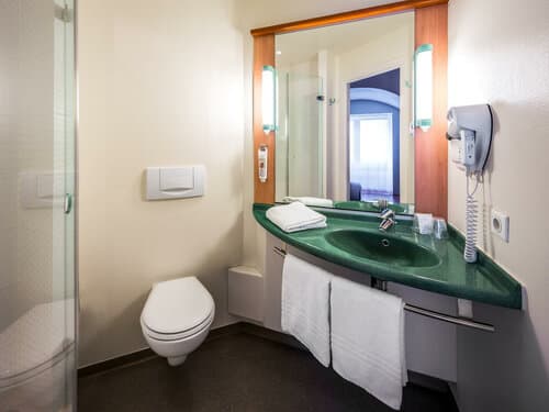 Внешний вид отеля ibis Brussels Centre Gare Midi