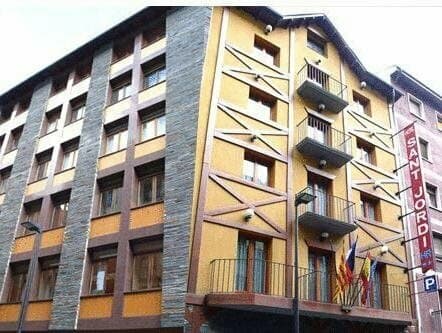 Внешний вид отеля Hotel Sant Jordi by Alegria