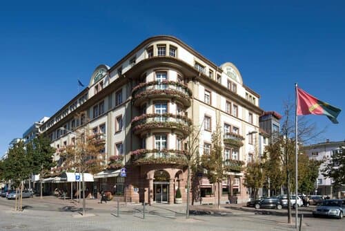 Внешний вид отеля Grand Hotel Bristol в Кольмаре
