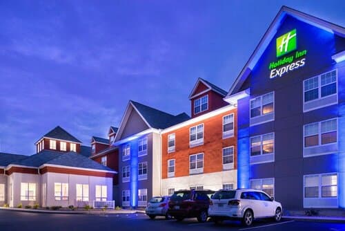 Внешний вид отеля Holiday Inn Express Mystic, an Ihg Hotel