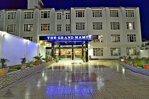 Внешний вид отеля Hotel The Grand Mamta