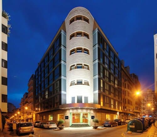 Внешний вид отеля INNSiDE Palma Center в Пальма-де-Мальорке