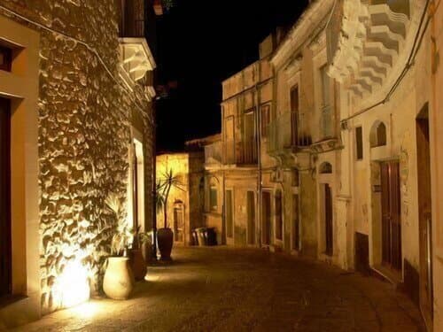 Внешний вид отеля Only for two Giumbabulla Home and SPA в Рагузе