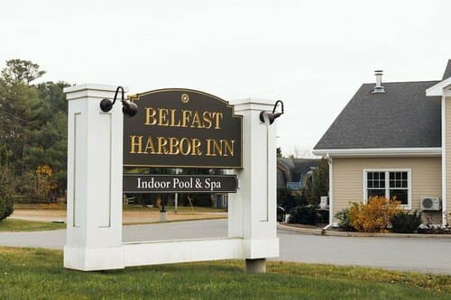 Внешний вид отеля Belfast Harbor Inn