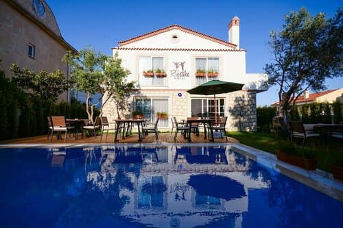 Внешний вид отеля Alaçatı Otel Rebetiko в Чешме