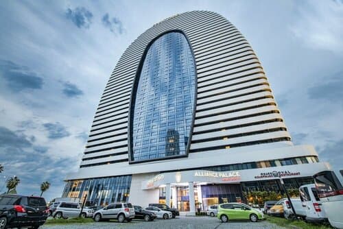 Внешний вид отеля Alliance Palace Batumi в Батуми
