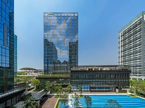 Внешний вид отеля Hilton Shenzhen World Exhibition & Convention Center в Шэньчжэни