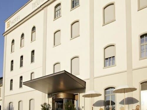 Внешний вид отеля B2 Hotel в Цюрихе