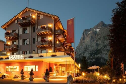 Внешний вид отеля Parkhotel Schoenegg