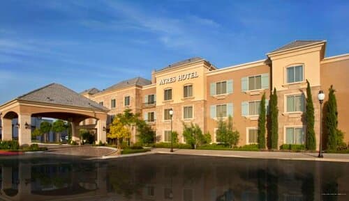 Внешний вид отеля Ayres Suites Yorba Linda