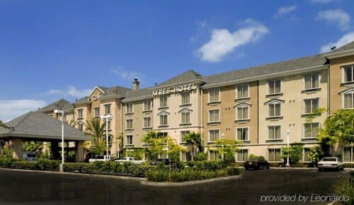 Внешний вид отеля Ayres Hotel Anaheim в Анахайме