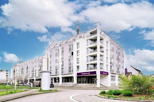 Внешний вид отеля Premier Inn Stuttgart Bad Cannstatt в Штутгарте