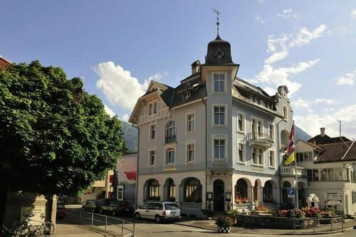 Внешний вид отеля Hotel Lötschberg