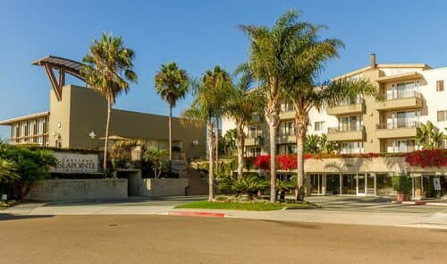 Внешний вид отеля Carlsbad Seapointe Resort