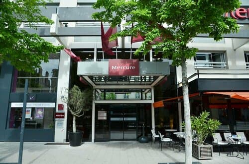 Внешний вид отеля Mercure Angers Centre Gare