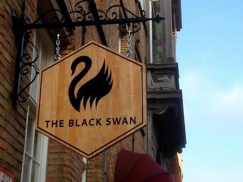 Внешний вид отеля The Black Swan Hotel в Брюгге