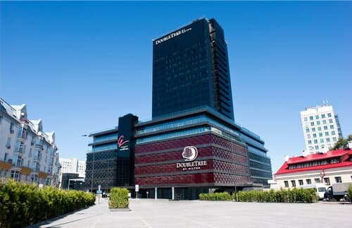 Внешний вид отеля DoubleTree by Hilton Minsk в Минске