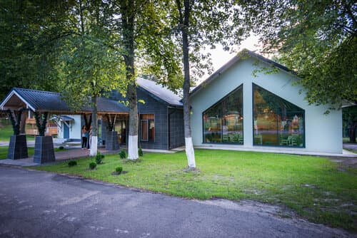 Внешний вид отеля Загородный клуб Фестивальный