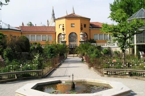 Внешний вид отеля Majestic Toscanelli