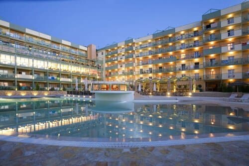 Внешний вид отеля Ariti Grand Hotel Corfu в Корфу