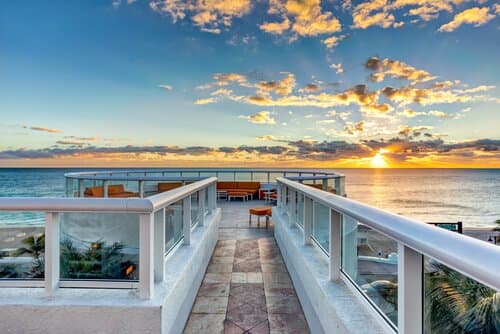 Внешний вид отеля Beach House Fort Lauderdale A Hilton Resort в Форт-Лодердейле