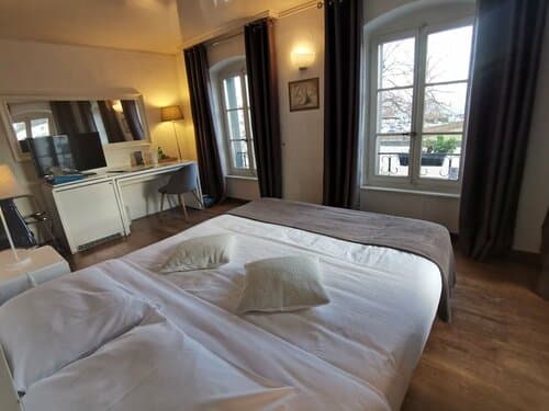 Внешний вид отеля Hostellerie du Château