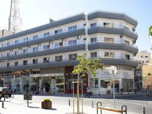 Внешний вид отеля Blazer Residence