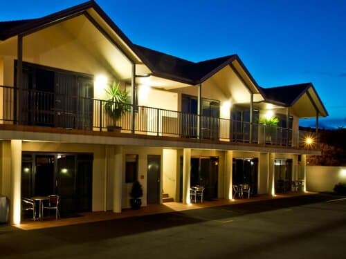 Внешний вид отеля Broadway Motel