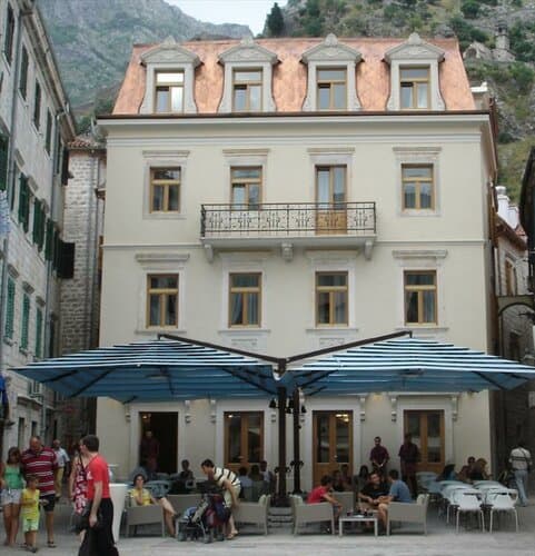 Внешний вид отеля Hotel Vardar