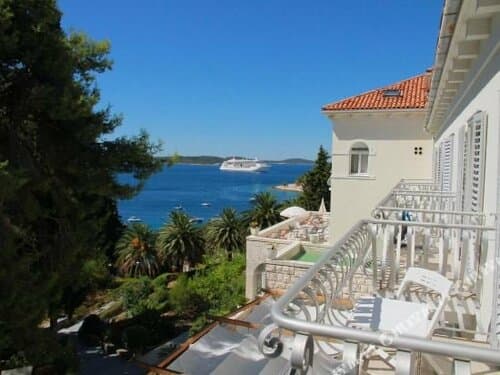 Внешний вид отеля Hotel Moeesy, Blue & Green Oasis