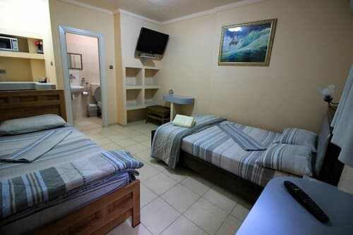 Внешний вид отеля Sunset Inn