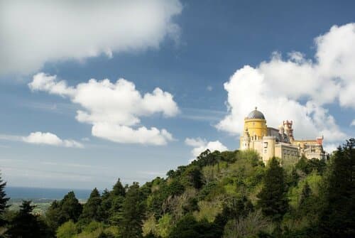Внешний вид отеля Tivoli Sintra в Синтре (Санта-Марии и Сан-Мигел, Сан-Мартинью и Сан-Педру де Пенаферрим)