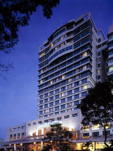 Внешний вид отеля Sofitel Saigon Plaza в Хошимине