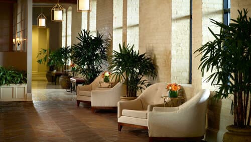 Внешний вид отеля Omni Riverfront Hotel