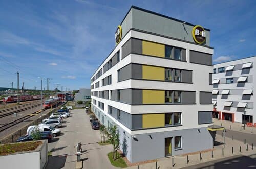 Внешний вид отеля B&b Hotel Saarbrücken-Hbf
