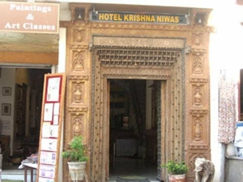 Внешний вид отеля Hostel Mantra в Удайпуре