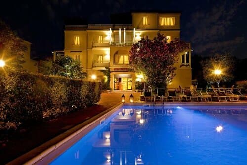 Внешний вид отеля Benaco