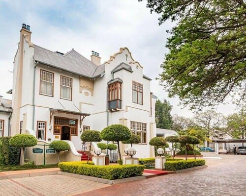 Внешний вид отеля Courtyard Hotel Arcadia в Претории