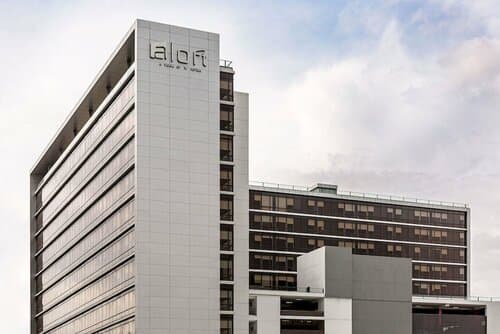 Внешний вид отеля Aloft Panama