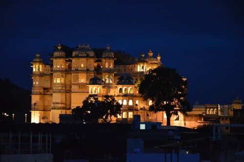 Внешний вид отеля The Red Pier by Downtown Udaipur в Удайпуре