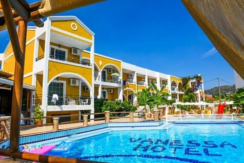 Внешний вид отеля Vanessa Hotel