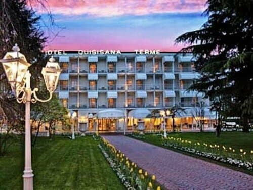 Внешний вид отеля Hotel Quisisana Terme в Абано-Терме