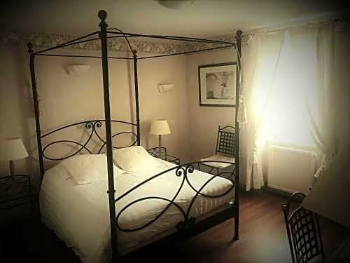 Внешний вид отеля Hotel de France